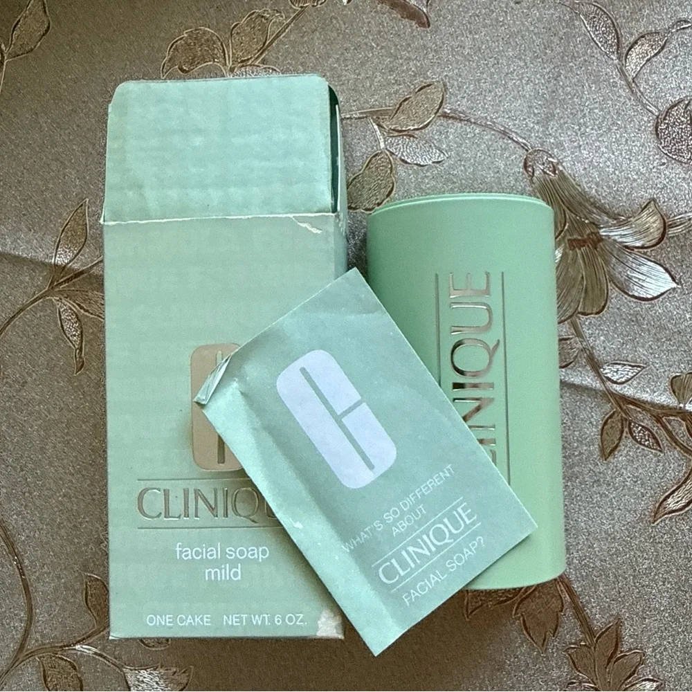 Vintage Clinique Soap Dish (Dish ONLY - no soap) - Picture 2 of 13